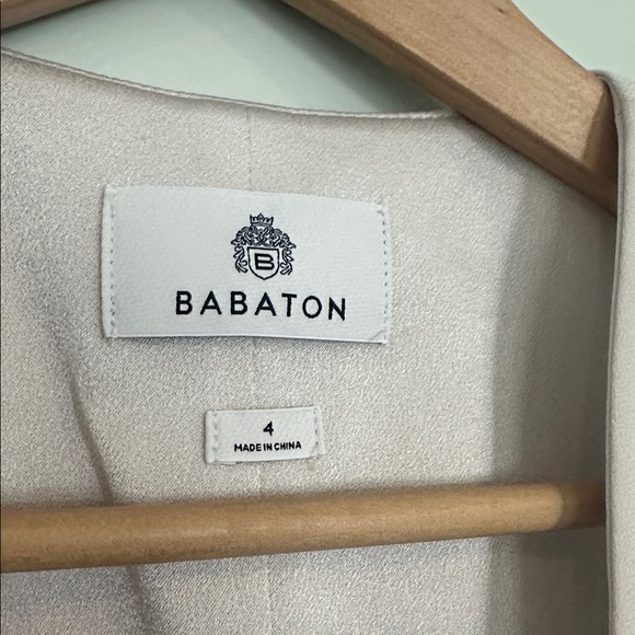 Babaton Vest - Picture 2 of 4